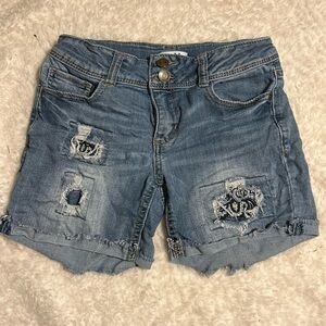 Size 12 Mudd Distressed Shorts